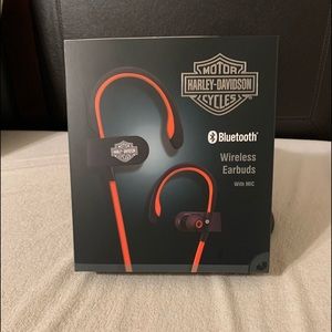 NWT Harley bluetooth wireless headphones with mic